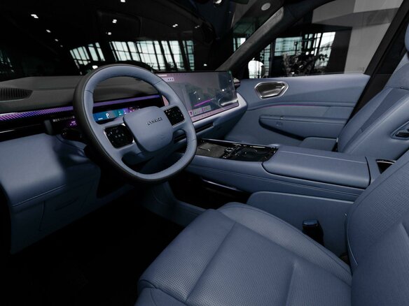 2025 Lynk & Co 900, чёрный - вид 12