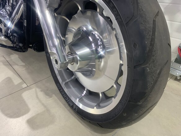 2022 Harley-Davidson Fat Boy, пурпурный, 2100000 рублей - вид 25