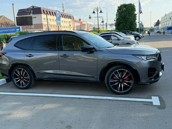 2022 Acura MDX IV, серый, 7700000 рублей - вид 3