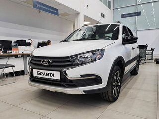 2026 Lada (ВАЗ) Granta Cross I Рестайлинг, белый, 1226900 рублей, вид 1