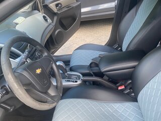 2013 Chevrolet Cruze I Рестайлинг, коричневый, 900000 рублей, вид 3