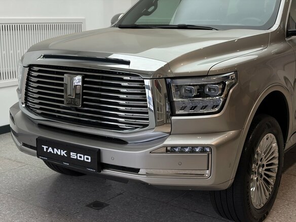2026 Tank 500 I, серебристый, 8449000 рублей - вид 7