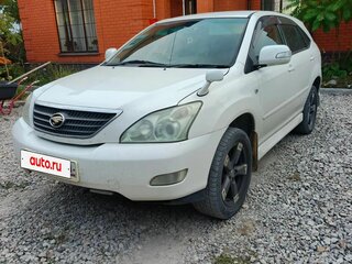 2004 Toyota Harrier II (XU30), белый, 1220000 рублей, вид 1