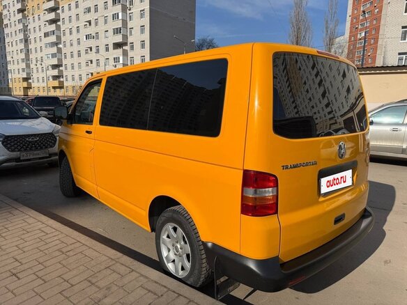 2008 Volkswagen Transporter, жёлтый, 1450000 рублей - вид 7