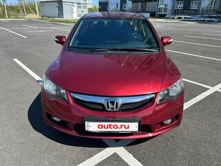 2010 Honda Civic VIII Рестайлинг, красный, 1150000 рублей, вид 3
