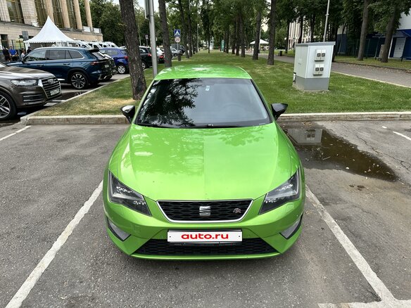 2013 SEAT Leon III, зелёный, 950000 рублей
