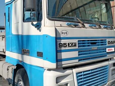 2000 DAF XF 95, голубой, 800000 рублей, вид 2