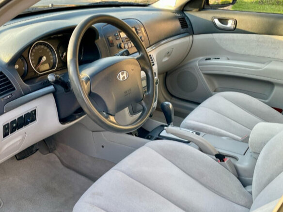 2005 Hyundai Sonata V (NF), красный, 600000 рублей - вид 6