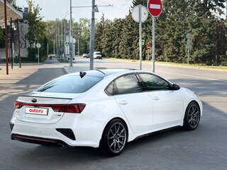2020 Kia Cerato IV, белый, 1950000 рублей, вид 3