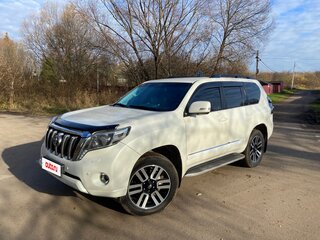 2013 Toyota Land Cruiser Prado 150 Series Рестайлинг 1, белый, 2750000 рублей, вид 1
