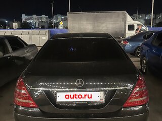 2009 Mercedes-Benz S-Класс 350 V (W221) Рестайлинг, чёрный, 1800000 рублей, вид 3