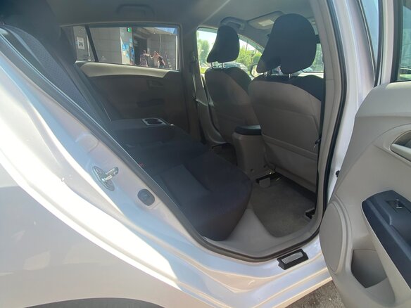 2009 Honda Insight II, белый, 850000 рублей - вид 5