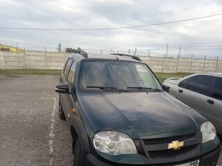 2012 Chevrolet Niva I Рестайлинг, зелёный, 550000 рублей, вид 3