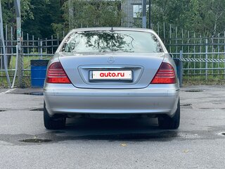 2004 Mercedes-Benz S-Класс 350 Long IV (W220) Рестайлинг, серебристый, 1100000 рублей, вид 3