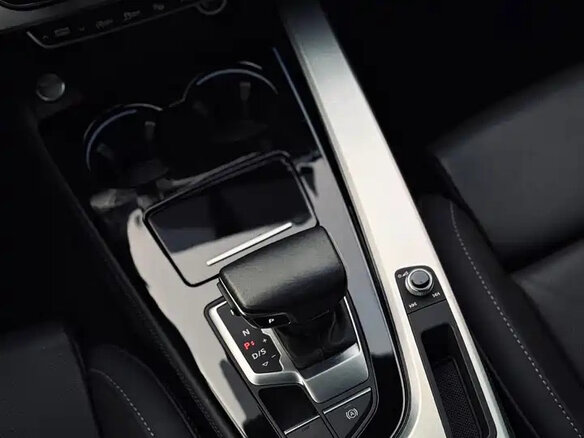 2022 Audi A4 35 TFSI Long V (B9) Рестайлинг, белый - вид 12