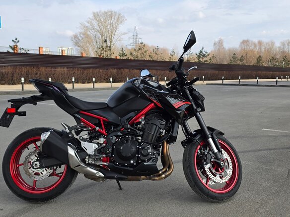 2021 Kawasaki Z 900, красный, 1000000 рублей - вид 6