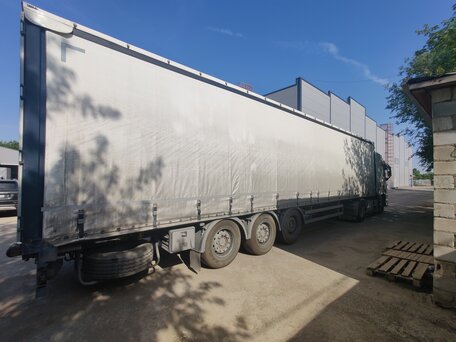 2023 UzAutoTrailer UAT-SCFG-9226.01, серебристый, 3000000 рублей, вид 3
