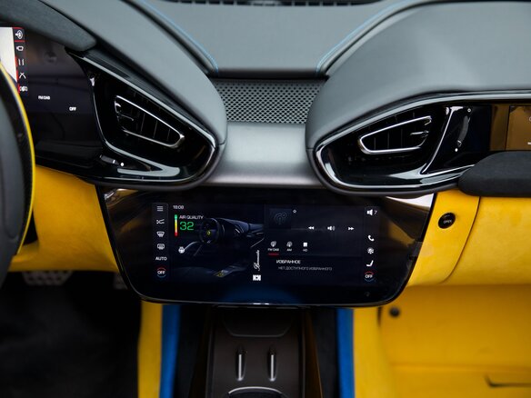 2025 Ferrari 12Cilindri Spider, синий, 85800000 рублей - вид 19