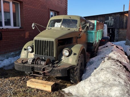 1967 ГАЗ 63, зелёный, 210000 рублей, вид 2