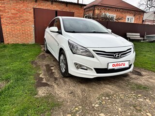 2016 Hyundai Solaris I Рестайлинг, белый, 1100000 рублей, вид 2