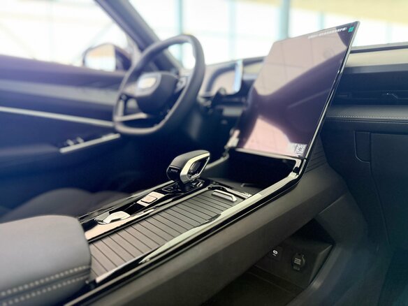2026 Geely Cityray, серебристый, 2954990 рублей - вид 17