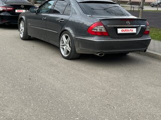 2008 Mercedes-Benz E-Класс 420 III (W211, S211) Рестайлинг, серый, 1800000 рублей, вид 2