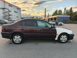 1999 Toyota Avensis I, фиолетовый, 230000 рублей, вид 5