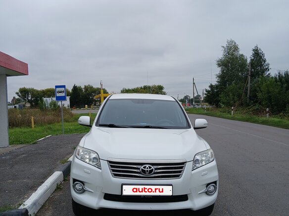 2011 Toyota RAV4 III (XA30) Рестайлинг, белый, 1900000 рублей - вид 1