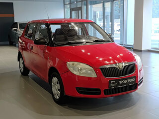 2008 Skoda Fabia II, красный, 299000 рублей, вид 3