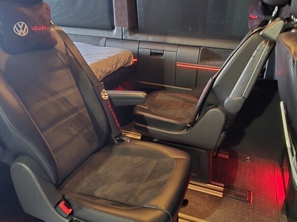 2016 Volkswagen Multivan Long T6, белый, 5800000 рублей - вид 19