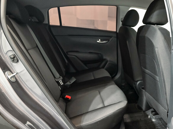 2021 Kia Rio X IV Рестайлинг, серый, 1950000 рублей - вид 18