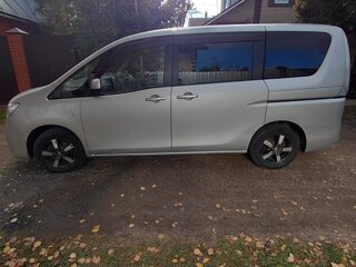 2010 Nissan Serena IV (C26), серый, 1100000 рублей, вид 2