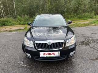 2010 Skoda Octavia II (A5) Рестайлинг, чёрный, 1060000 рублей, вид 3