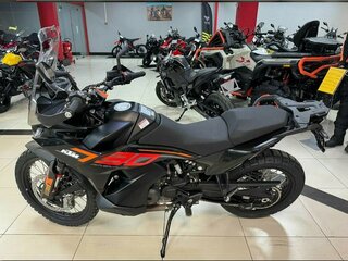 2023 KTM 790 Adventure, чёрный, 1190000 рублей, вид 4