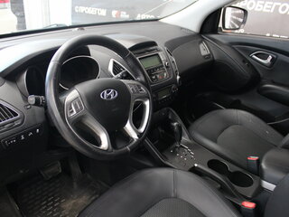 2011 Hyundai ix35 I, белый, 1348000 рублей, вид 4