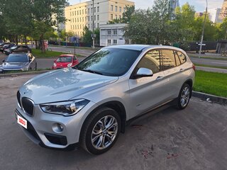 2017 BMW X1 20d xDrive II (F48), серебристый, 2930000 рублей, вид 1
