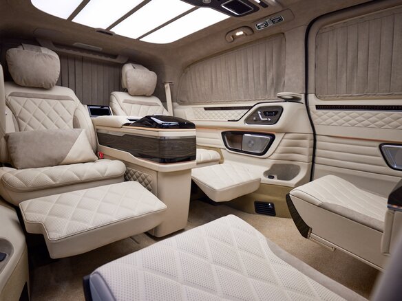 2026 Mercedes-Benz V-Класс Extra Long 300 d экстра длинный III (W447) Рестайлинг 2, чёрный, 37900000 рублей - вид 30