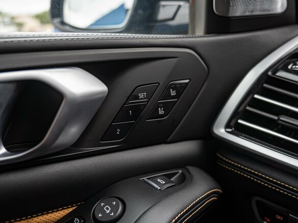 2021 BMW X5 M Competition III (F95), чёрный, 9989000 рублей - вид 30