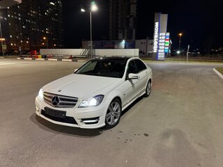 2012 Mercedes-Benz C-Класс 200 III (W204) Рестайлинг, белый, 1970000 рублей, вид 2