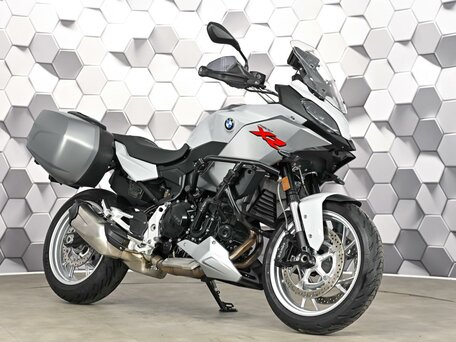 2022 BMW F 900 XR, белый, 1149000 рублей, вид 1