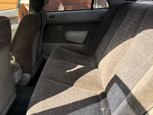 1999 Toyota Corolla VIII (E110) Рестайлинг, серый, 300000 рублей - вид 9