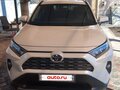 2021 Toyota RAV4 V (XA50), белый, 3600000 рублей