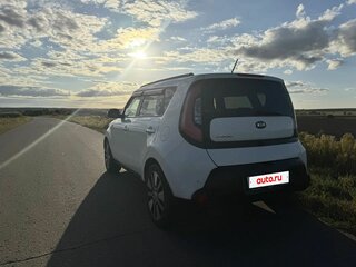 2015 Kia Soul II, белый, 1000000 рублей, вид 3