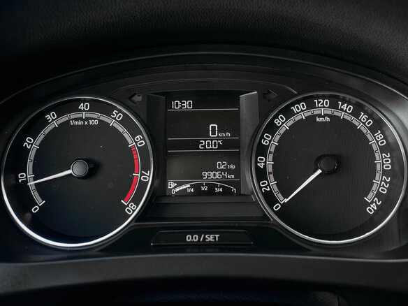 2017 Skoda Rapid I, белый, 990000 рублей - вид 12