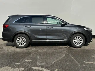 2020 Kia Sorento III Prime Рестайлинг, серый, 2580000 рублей, вид 4