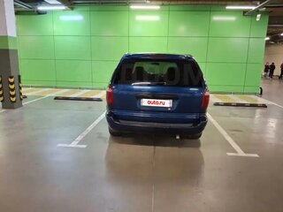 2001 Dodge Caravan 3-speed IV, синий, 360000 рублей, вид 5