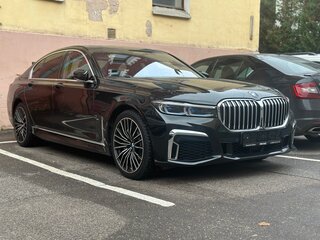 2020 BMW 7 серии Long 740Ld xDrive VI (G11/G12) Рестайлинг, чёрный, 7500000 рублей, вид 5
