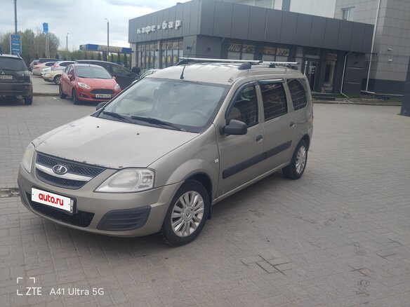 2013 Lada (ВАЗ) Largus I, бежевый, 500000 рублей