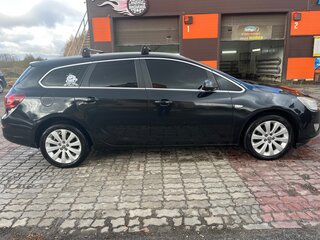 2011 Opel Astra J, чёрный, 750000 рублей, вид 4