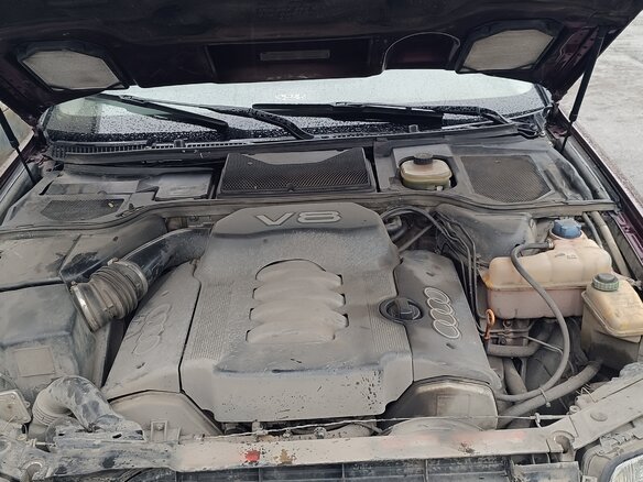 1994 Audi A8 I (D2), красный, 420000 рублей - вид 8